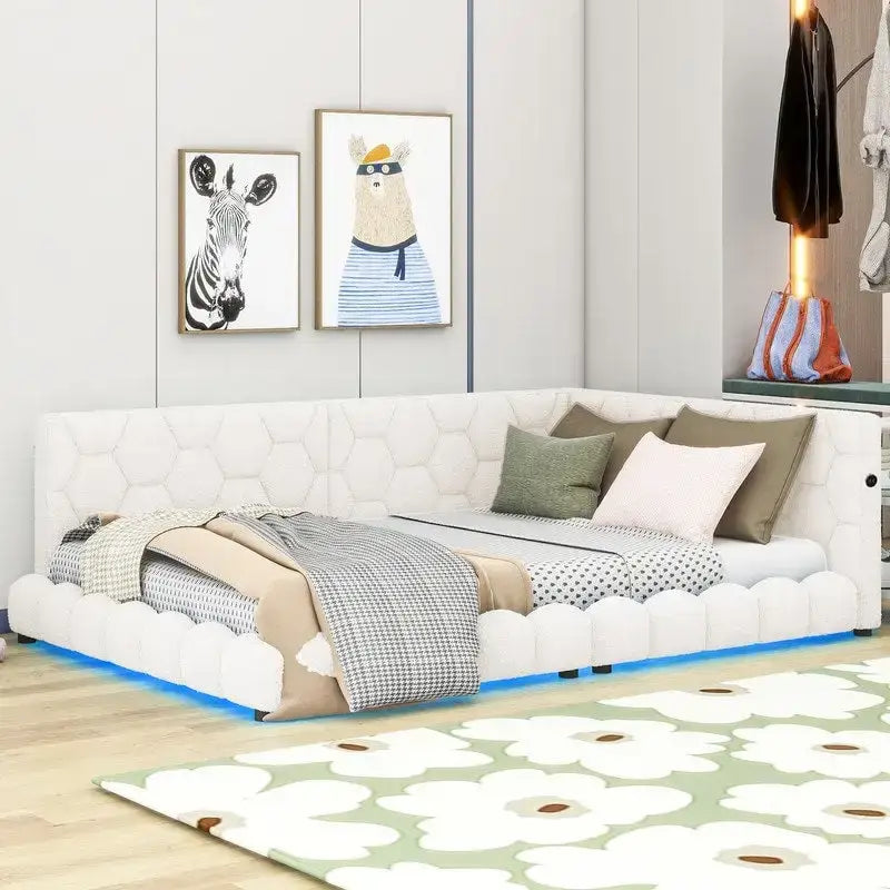 Cama nido de tamaño completo tapizada en tejido teddy blanco/rosa con luces LED y puertos USB, capacidad para 1 persona