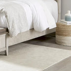 Cama King con paneles Lino envejecido y Taupe polvoriento