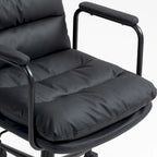 Sillón de oficina giratorio de piel sintética negra/marrón con reposabrazos acolchados, individual