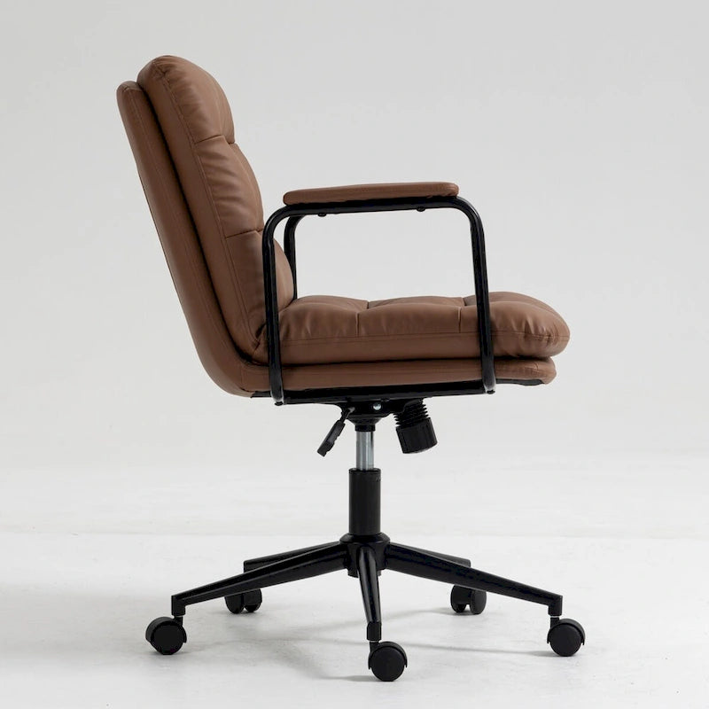 Silla de oficina giratoria negra/marrón con respaldo medio, reposabrazos y ruedas, 1 persona